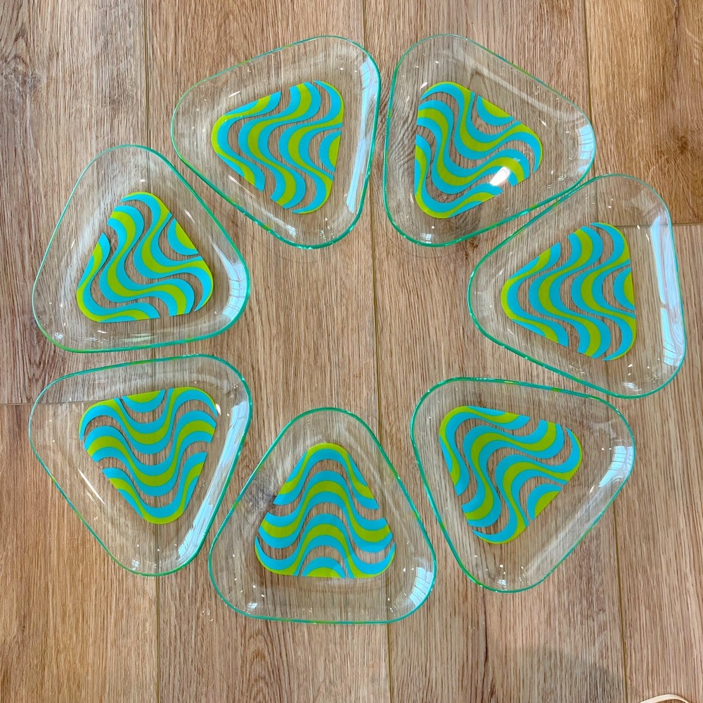 Vintage MCM Abstract Wave Pattern Glass Plates 7 Piece Set
